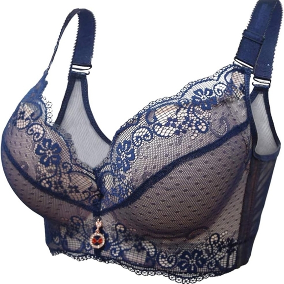 Padded push-up bra blue lace front heart charm from Amazon - Picture 1 of 11